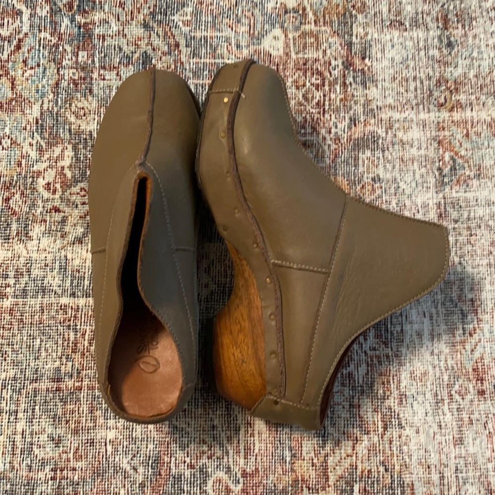 Sergio Tomani Clog NWOT